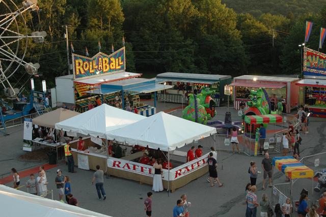 Some fun and games around the fried dough and raffle tents. Carnival '12